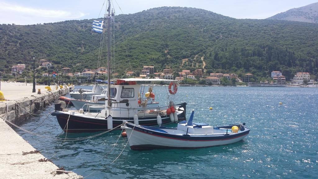 Olive Bay Hotel Agia Efimia Eksteriør billede